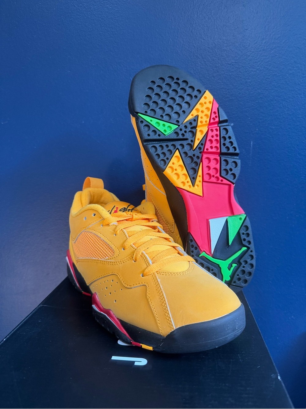 Jordan Men's Yellow Sneakers with Multicolor Outsole